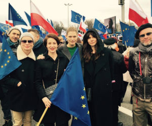 Gwiazdy i politycy na Marszu dla Europy. Kto się pojawił?