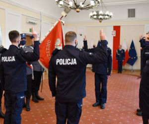 Podlaska policja ma nowych funkcjonariuszy. Złożyli uroczyste ślubowanie [ZDJĘCIA]