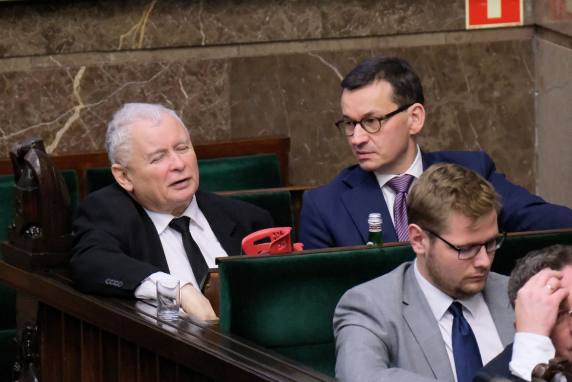 Jarosław Kaczyński po ciężkiej operacji kolana