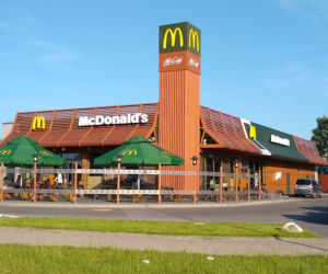 Czy McDonald's będzie otwarty w Wigilię i Boże Narodzenie? Sprawdź!