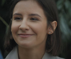 M jak miłość, odcinek 1899. Agnes (Amanda Mincewicz), Artur Rogowski (Robert Moskwa)