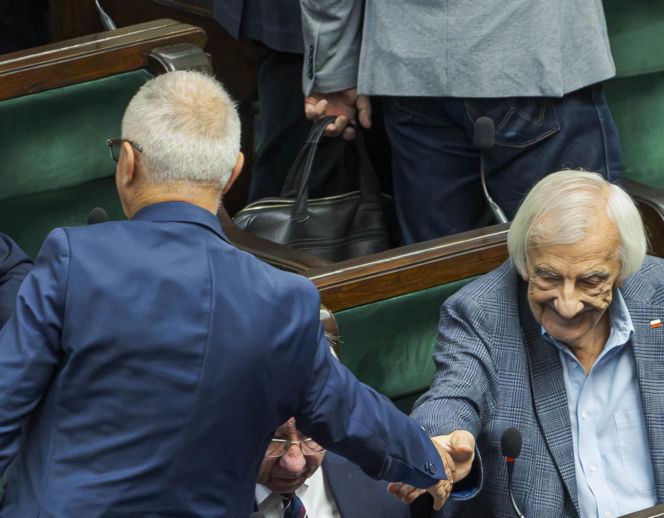 Powakacyjna rewia mody w Sejmie