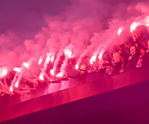 Zdjęcia kibiców i zawodników z derbów Górnego Śląska