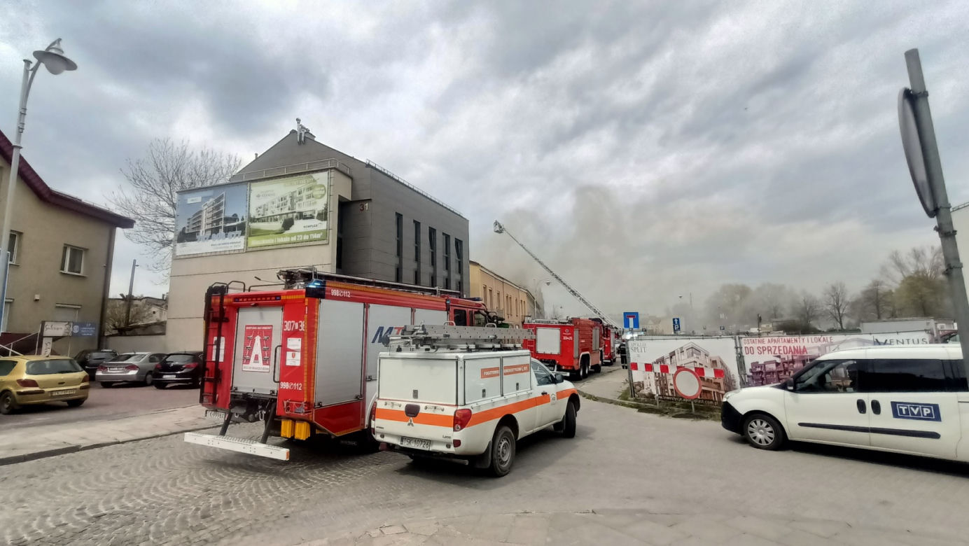 Pożar w ścisłym centrum Kielc. Wielka akcja straży pożarnej! Co tam się stało?