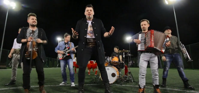 Piosenka na MŚ Rosja 2018 - InoRos i hit Dawaj Polska [PREMIERA] 