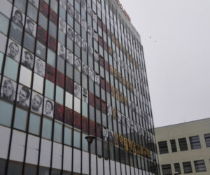 Twarze studentów UE znikają z Zetki