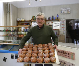 Pączki od warszawskich rzemieślników. W Tłusty Czwartek wspieramy lokalnych przedsiębiorców
