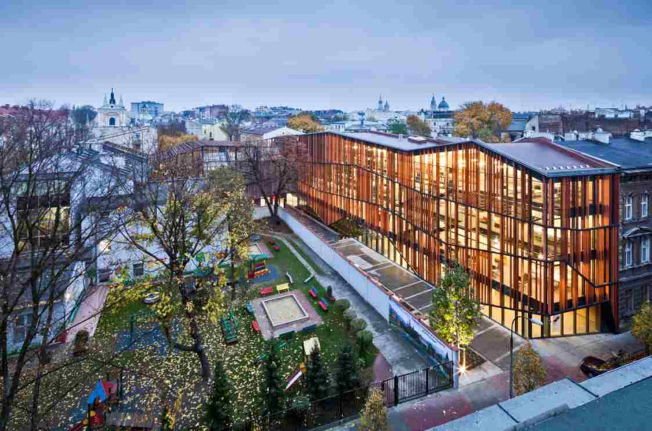 Wienerberger Brick Award 2013 - polska edycja. Małopolski Ogród Sztuki. Autorzy: Ingarden Ewý Architekci. Nagroda w kategorii Budynek użyteczności publicznej  
