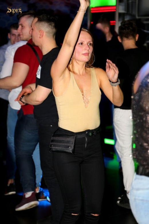 Taka impreza zdarza się raz na cztery lata. Taką bawili się klubowicze w katowickim Spiżu 29 lutego