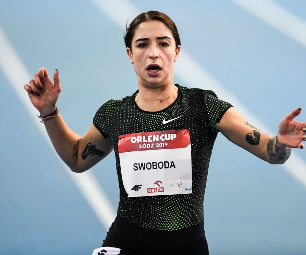 Ewa Swoboda wybiegła z czarnej dziury