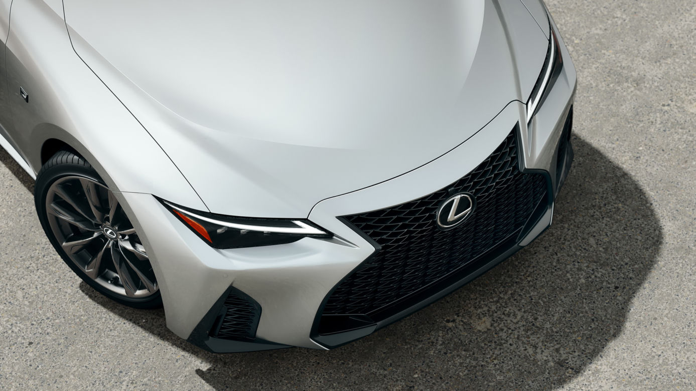 2021 Lexus IS