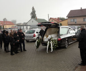 Mija rok od pogrzebu zamordowanego w Kozłowie Filipa O.