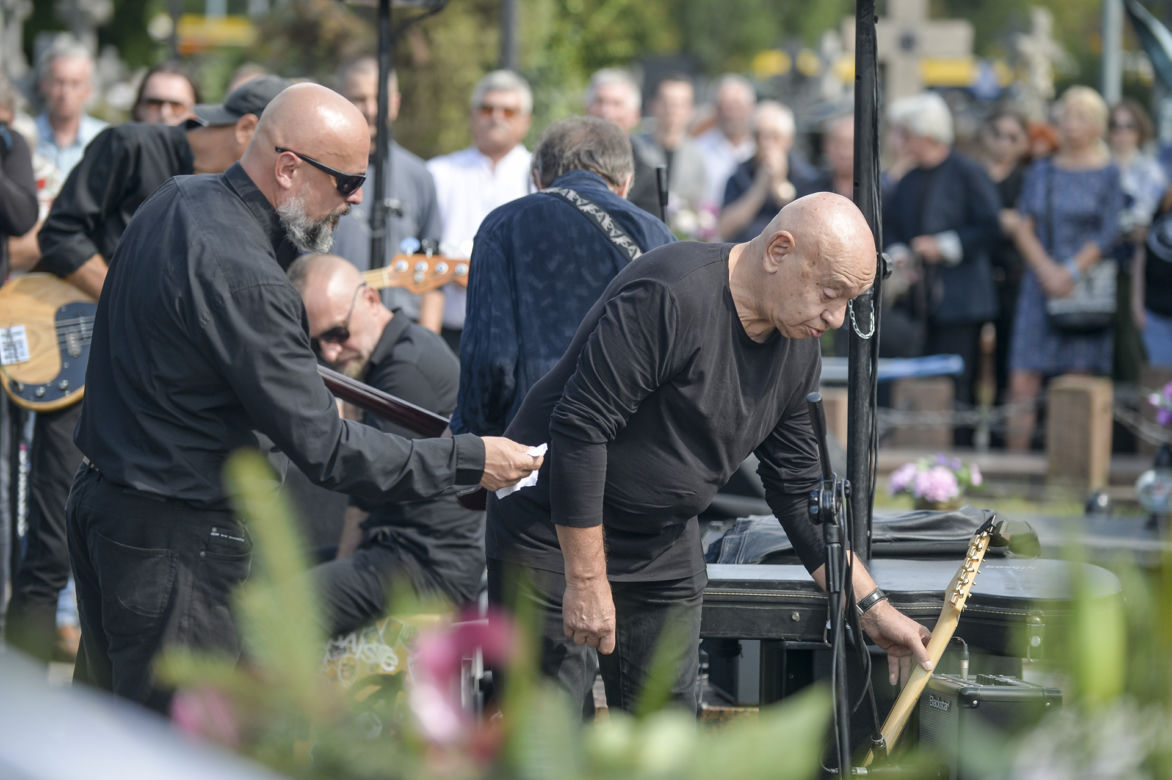 Pogrzeb Piotra Szkudelskiego. Perkusista Perfectu zmarł w wieku 66 lat 