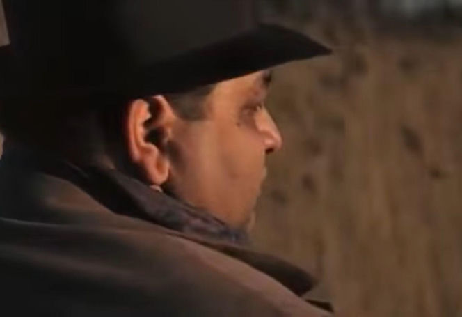 W scenariuszu „Ojca chrzestnego” miał tylko zostawić pistolet. O ciastkach przypomniał sobie sam aktor