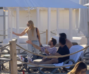 Mateusz Banasiuk na plaży w Sopocie. Tak wyglądał, gdy zrzucił koszulkę!