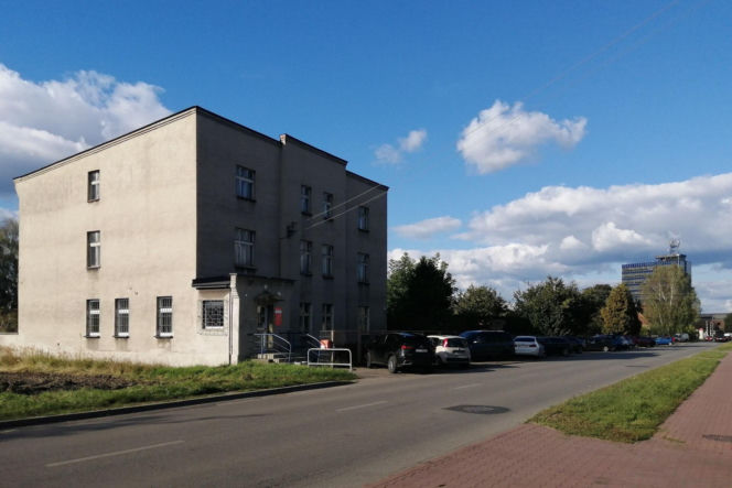 To największe miasto w Polsce, którym nie rządzi prezydent. Znajduje się na Śląsku