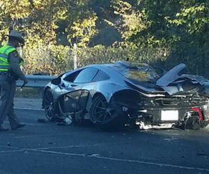 rozbity McLaren P1