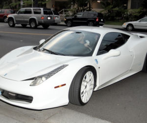 Justin Bieber jeździ Ferrari 458 Italia