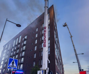 Blok spłonął od grilla na balkonie! 62 mieszkania zniszczone
