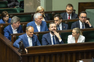 Ukryte majątki w rządzie Tuska. Kto nie chce nic pokazać?