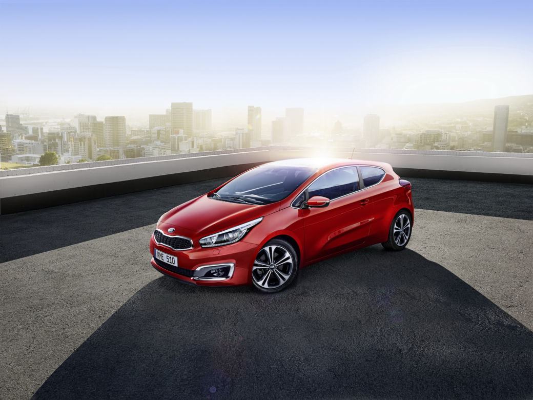 Kia cee'd lifting 2015