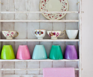 Salon i kuchnia po skandynawsku: styl retro plus nowoczesne meble