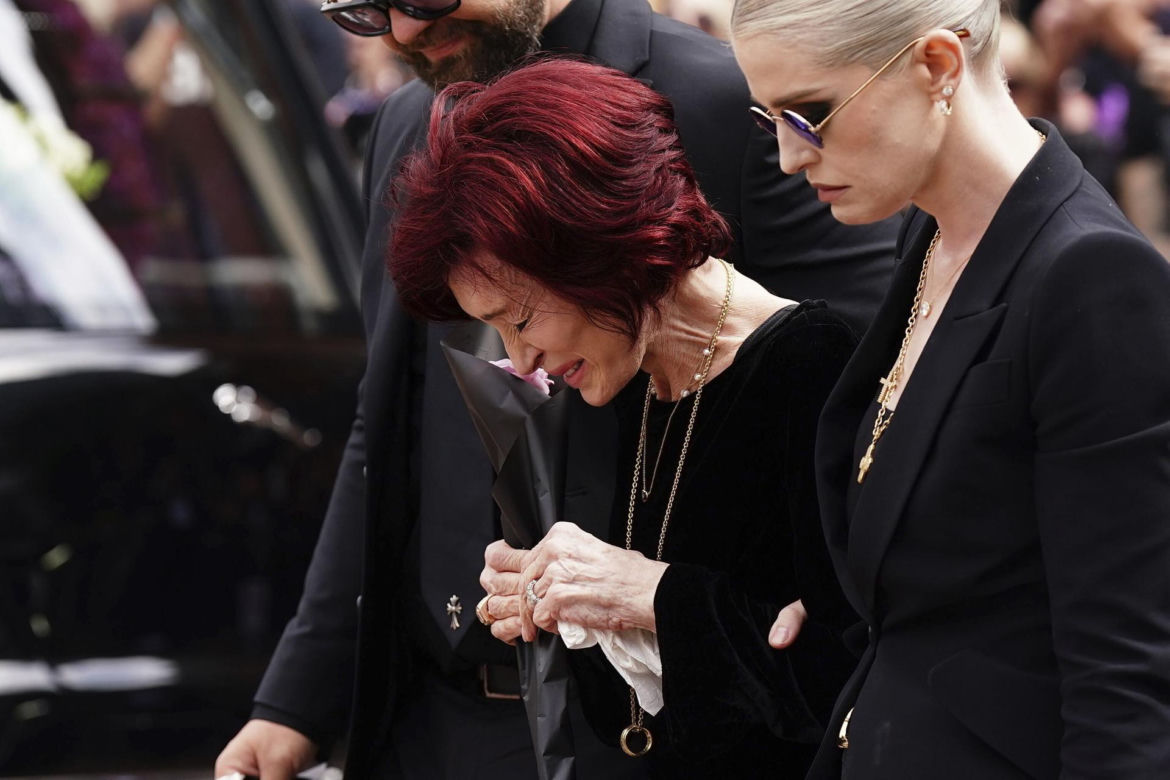  Ozzy Osbourne pogrzeb