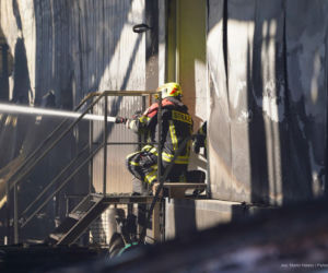 Alarm po pożarze w Wielkopolsce. „Nie zbliżajcie się do rzeki!”
