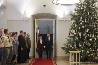 Nawrocki stał obok instrumentu i aż go kusiło! Nie mógł się powtrzymać. Nagranie krąży po sieci
