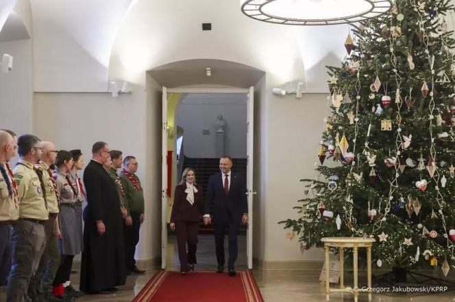 Nawrocki stał obok instrumentu i aż go kusiło! Nie mógł się powtrzymać. Nagranie krąży po sieci