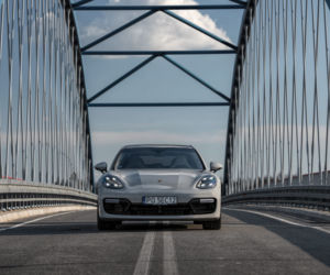Porsche Panamera Turbo Sport Turismo 4.0 V8 550 KM