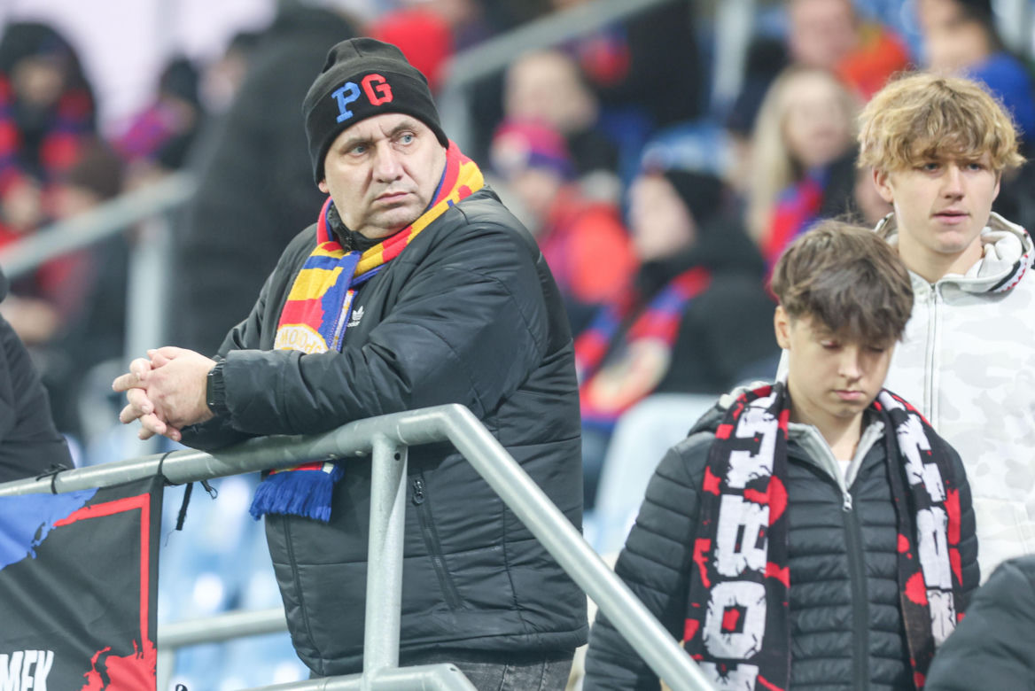 Piast Gliwice - Legia Warszawa, zdjęcia kibiców i zawodników z meczu 18. kolejki PKO BP Ekstraklasy