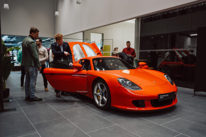 Porsche Centrum Warszawa Wawer