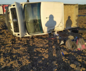 Wypadek na trasie Osówiec - Szczutki. Jedna osoba została poszkodowana! [ZDJĘCIA] 