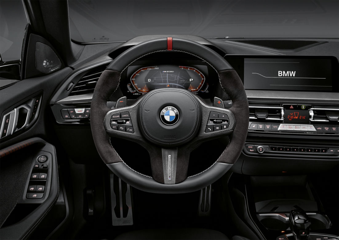 BMW serii 2 Gran Coupe z akcesoriami M Performance