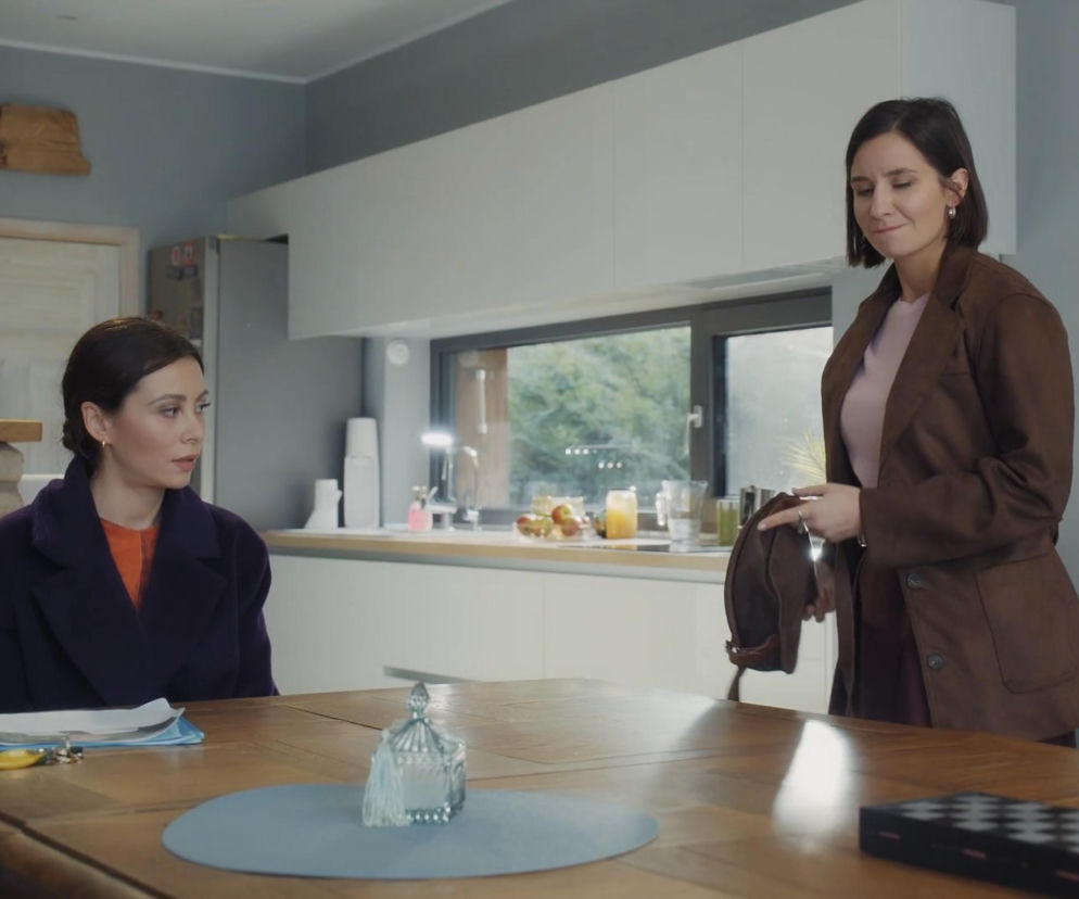 M jak miłość. Agnes (Amanda Mincewicz), Joanna (Dominika Sakowicz)