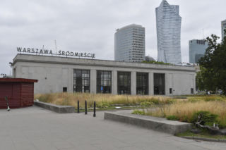 Historia Dworca Głównego w Warszawie. Gdzie był przed wojną, dlaczego zniknął i co jest tam dzisiaj?