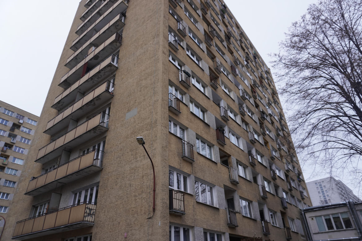 Blok z "Czterdziestolatka" współcześnie - tak wygląda
