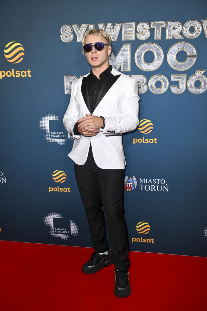 Zaskakujący ruch Skolima. Wystąpi na Sylwestrze Polsatu, mimo iż TVP oferowało mu wyższą stawkę. Zdradził, dlaczego