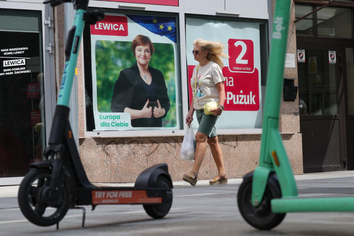 Plakaty wyborcze przed wyborami do Parlamentu Europejskiego 2024