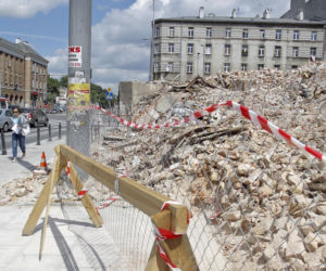 Przetrwała wojnę, powstanie i PRL. 12 lat temu doszło do katastrofy budowlanej