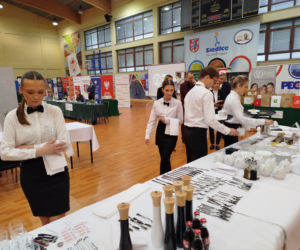 Już po raz ósmy w Siedlcach rywalizowali młodzi kelnerzy z całej Polski