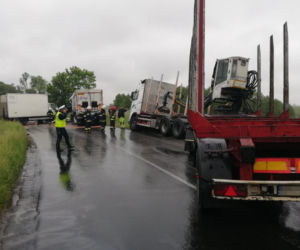 Kamień: Groza na drodze w Kujawsko-Pomorskiem. Czołowe zderzenie dwóch ciężarówek