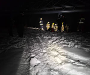 Kobieta spadła ze skarpy przy platformie widokowej. Dramatyczna akcja ratunkowa! [ZDJĘCIA]