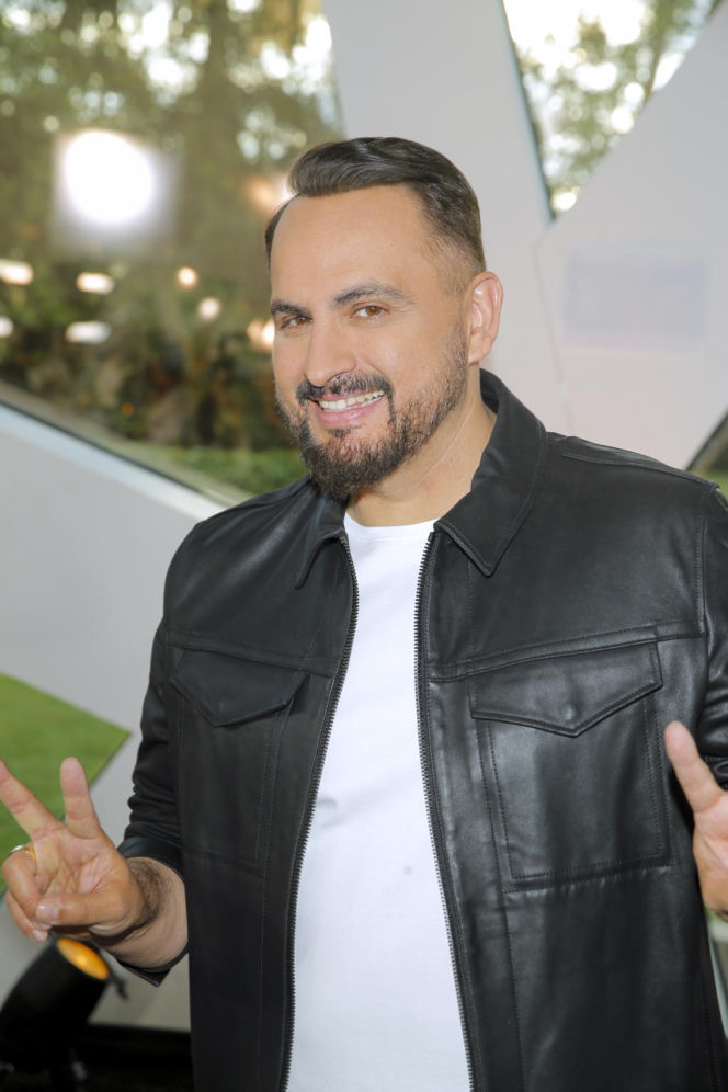 Agustin Egurrola kiedyś i dziś. Tak przez lata zmieniał się juror programu "Mam talent!"