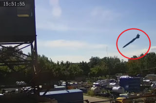 Atak na galerię w Krzemieńczuku. Prezydent Zełenski pokazał szokujące nagranie
