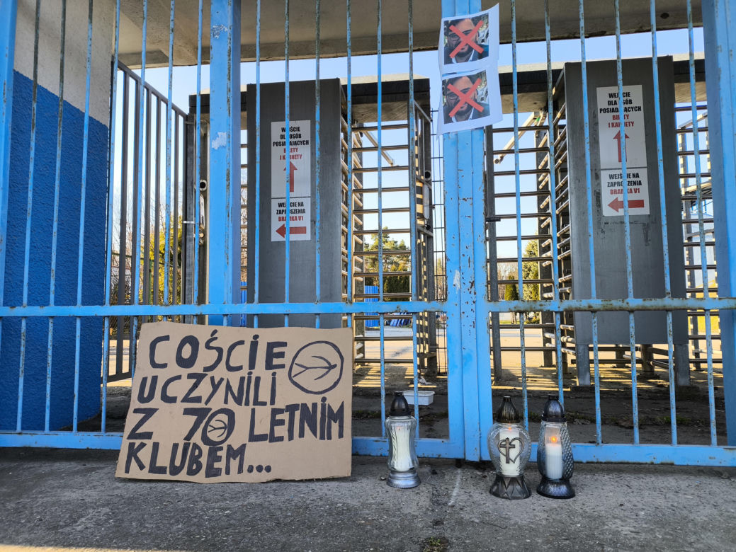 Smutny dzień dla tarnowskiego żużla. Kibice żegnają Unię Tarnów