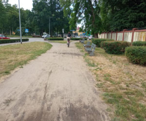 Ścieżka rowerowa wzdłuż ul. Dąbrowskiego