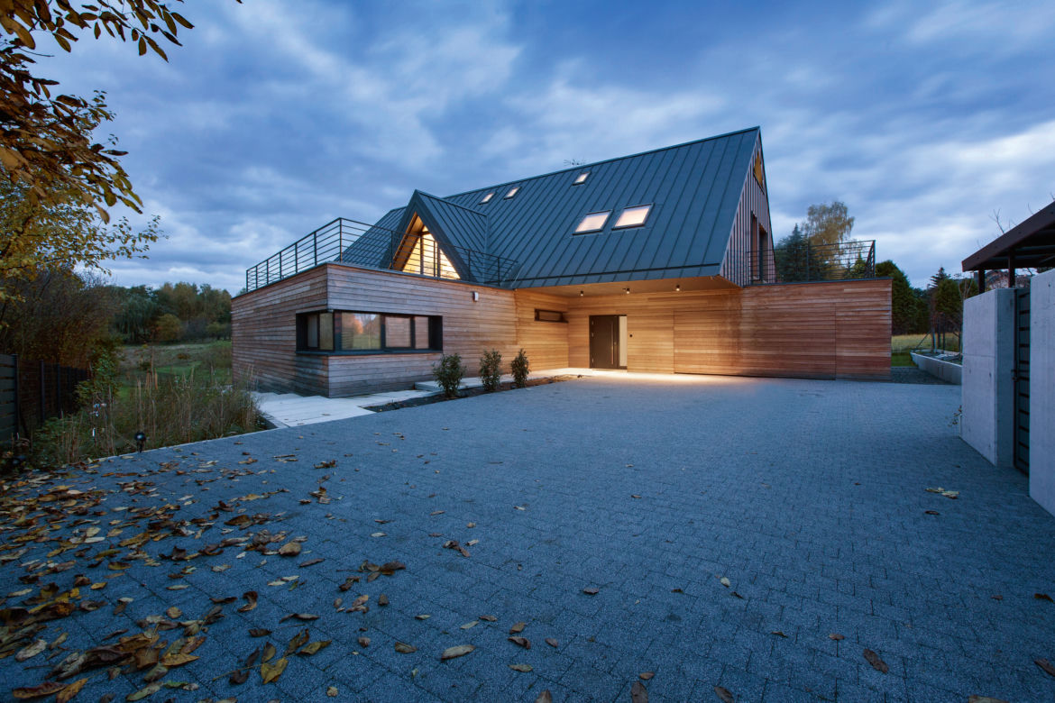 Projekt domu BXB STUDIO BOGUSŁAW BARNAŚ