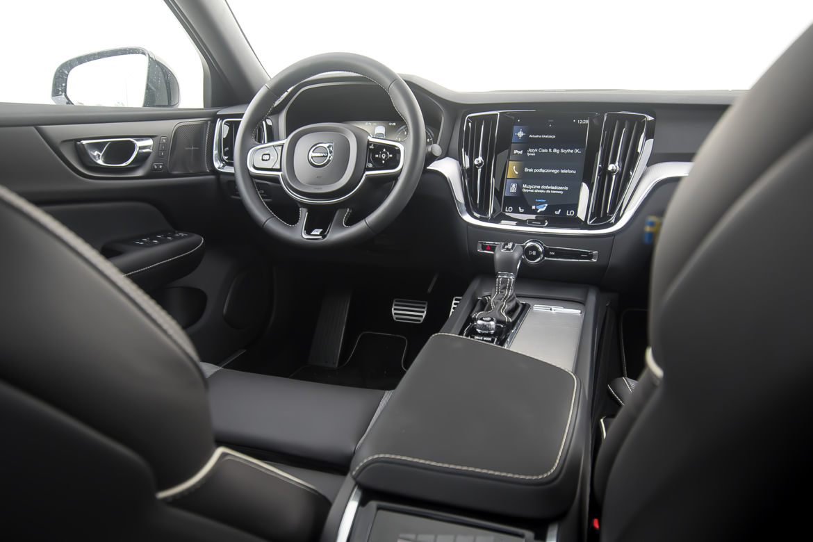 Volvo S60 T5 R-Design